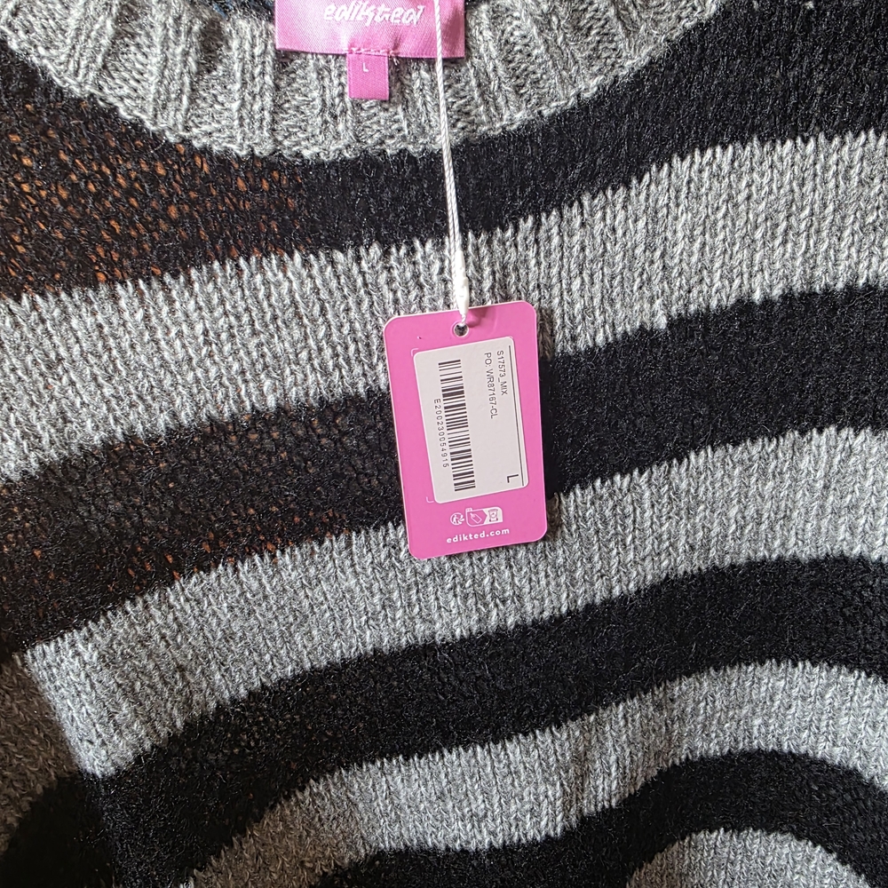 Edikted Black and Gray Striped Crew Neck Sweater NWT - Picture 4 of 6